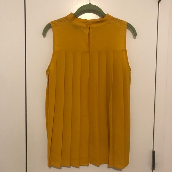 French Connection Sleeveless Blouse - Picture 2 of 4